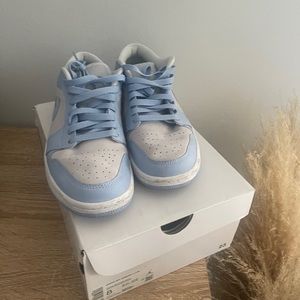 Women’s Jordan 1 Low
